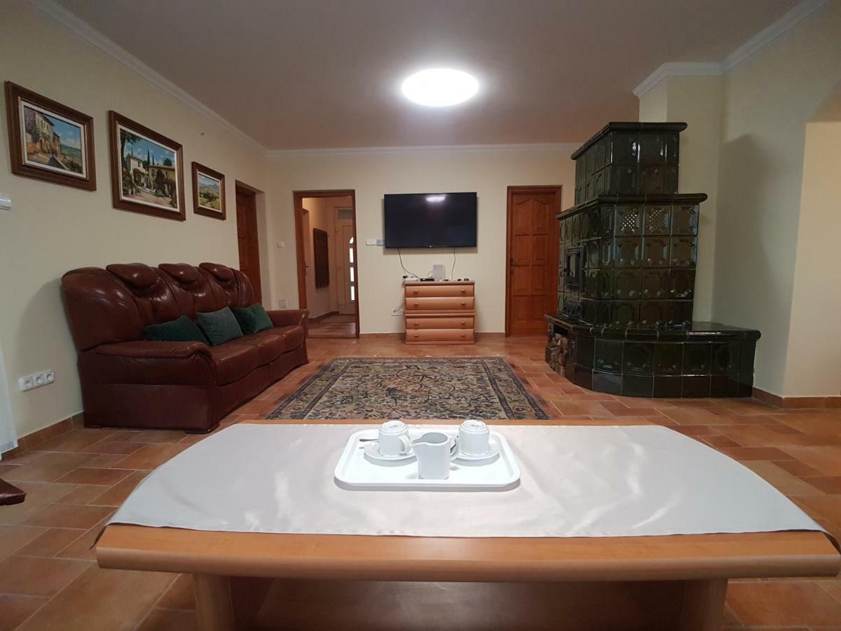 Villa Bellanova Hajdúszoboszló Eksteriør bilde