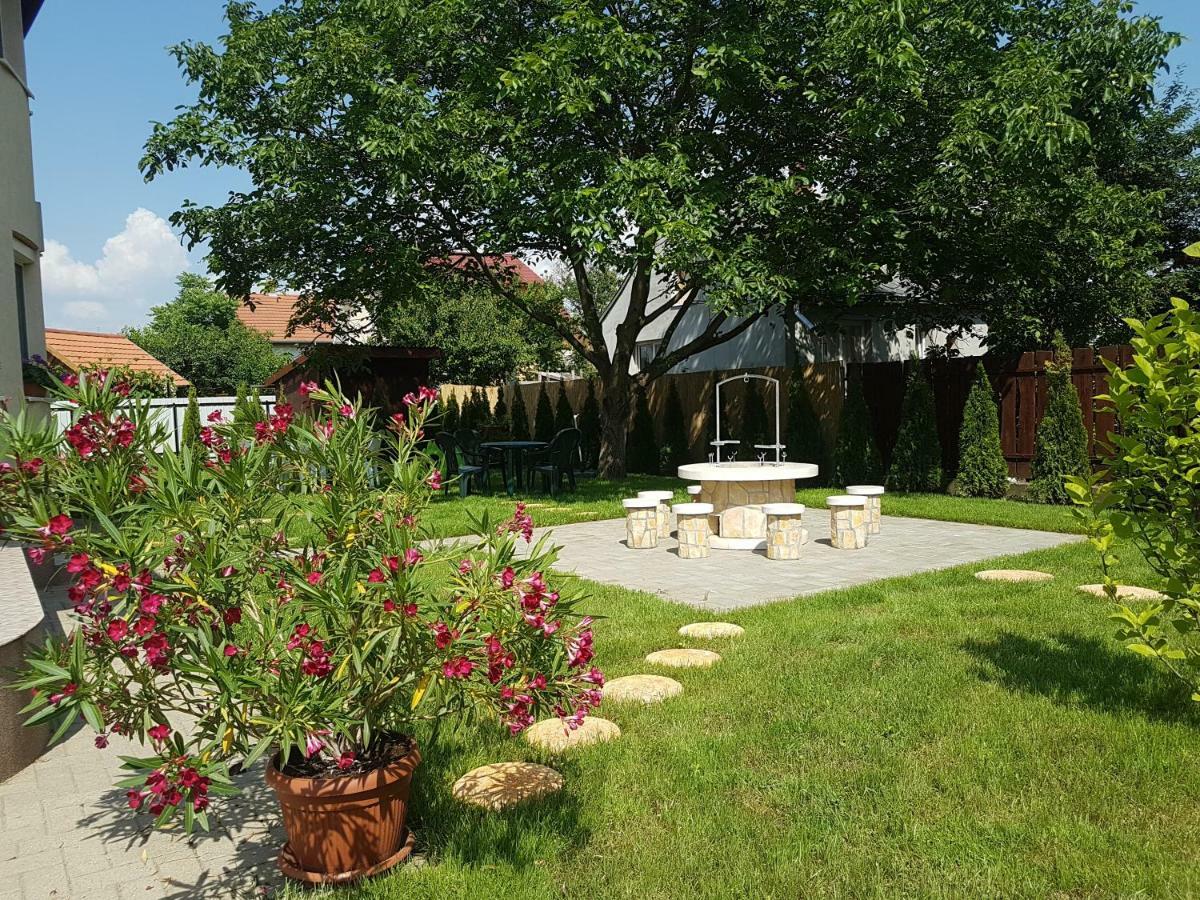 Villa Bellanova Hajdúszoboszló Eksteriør bilde